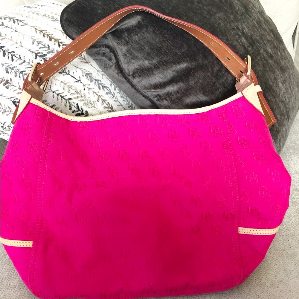 Pink Handbag - Picture 2 of 7